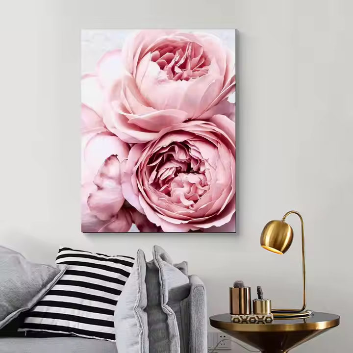 LYSERØDE BLOMSTER