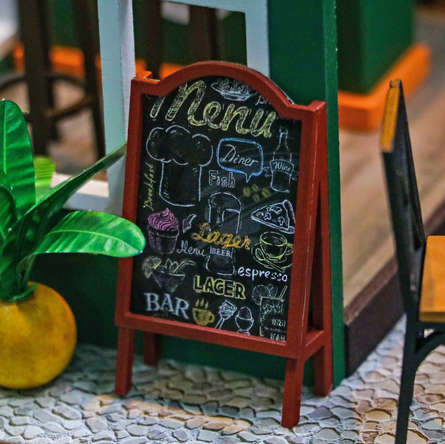 Miniature diorama - DIY - Eftermiddag café